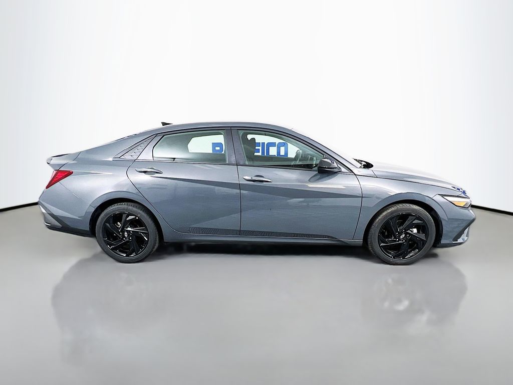 2026 Hyundai Elantra SEL Sport - Photo 8