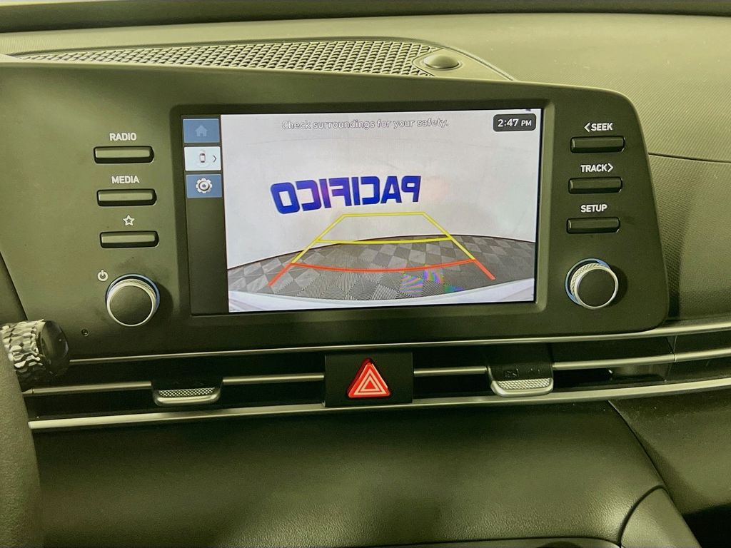 2026 Hyundai Elantra SE - Photo 15