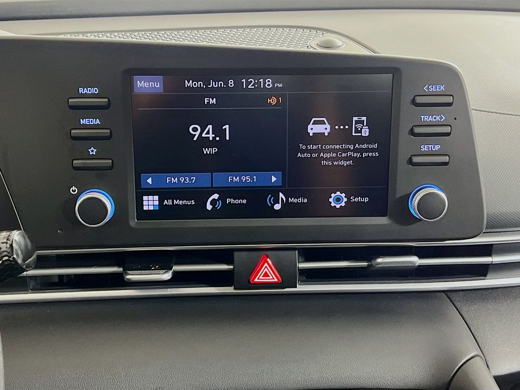 2026 Hyundai Elantra SE - Photo 14