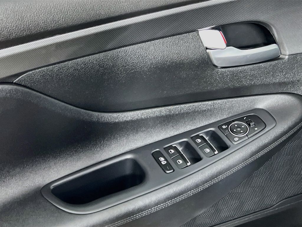 2023 Hyundai Santa Fe SEL - Photo 19