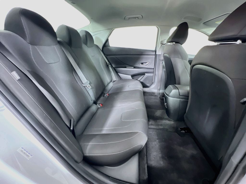 2026 Hyundai Elantra SE - Photo 24