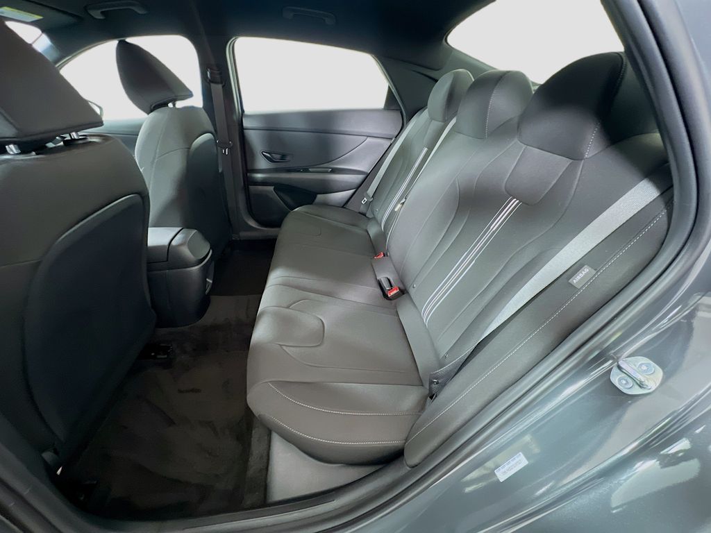 2026 Hyundai Elantra SEL Sport - Photo 21