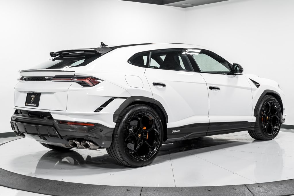 Used 2024 Lamborghini Urus Performante SUV