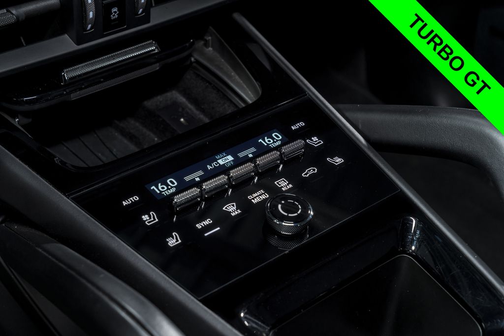 2024 Porsche Cayenne Coupe Turbo GT - Photo 29