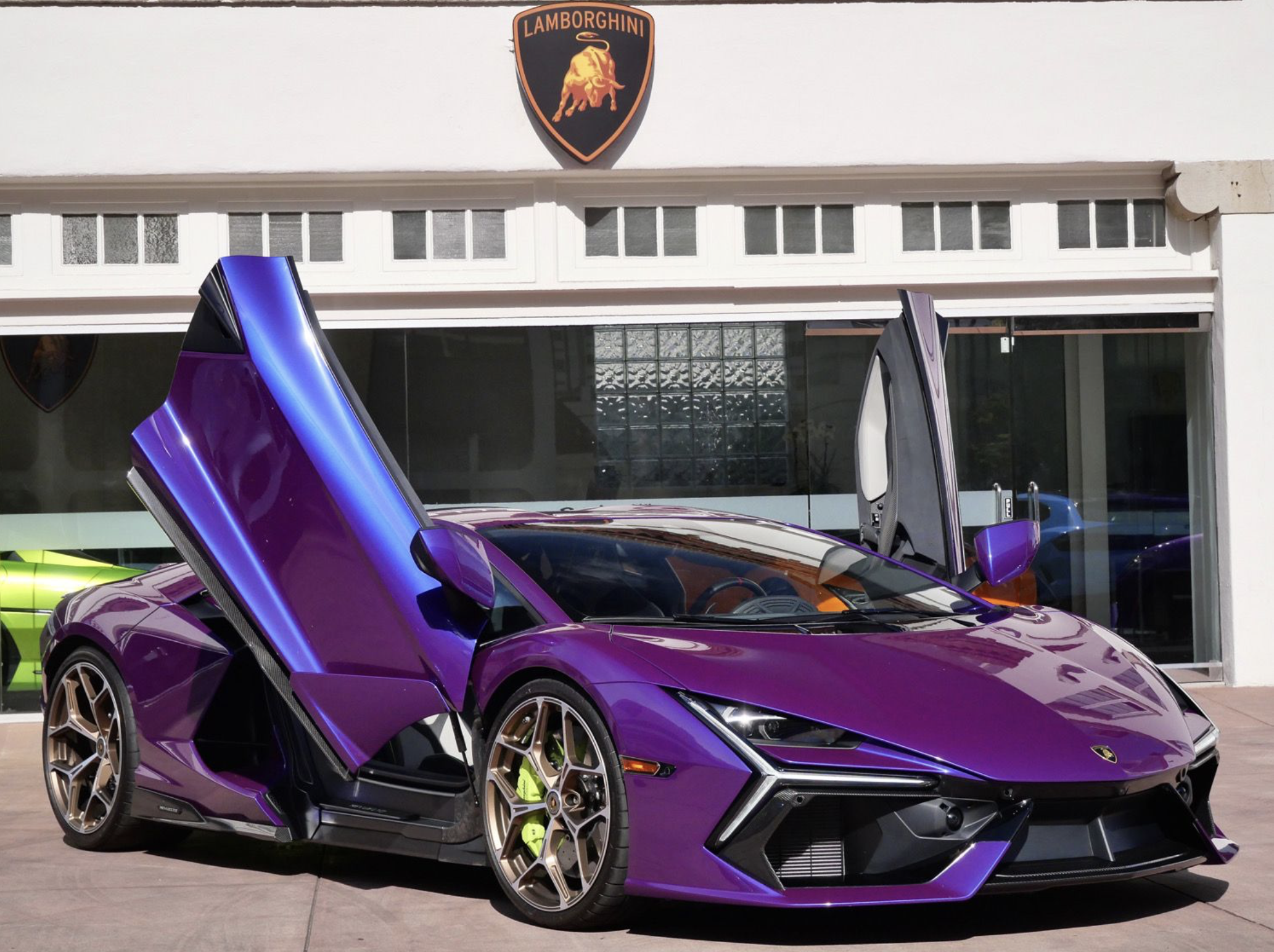 Used 2025 Lamborghini Revuelto Coupe
