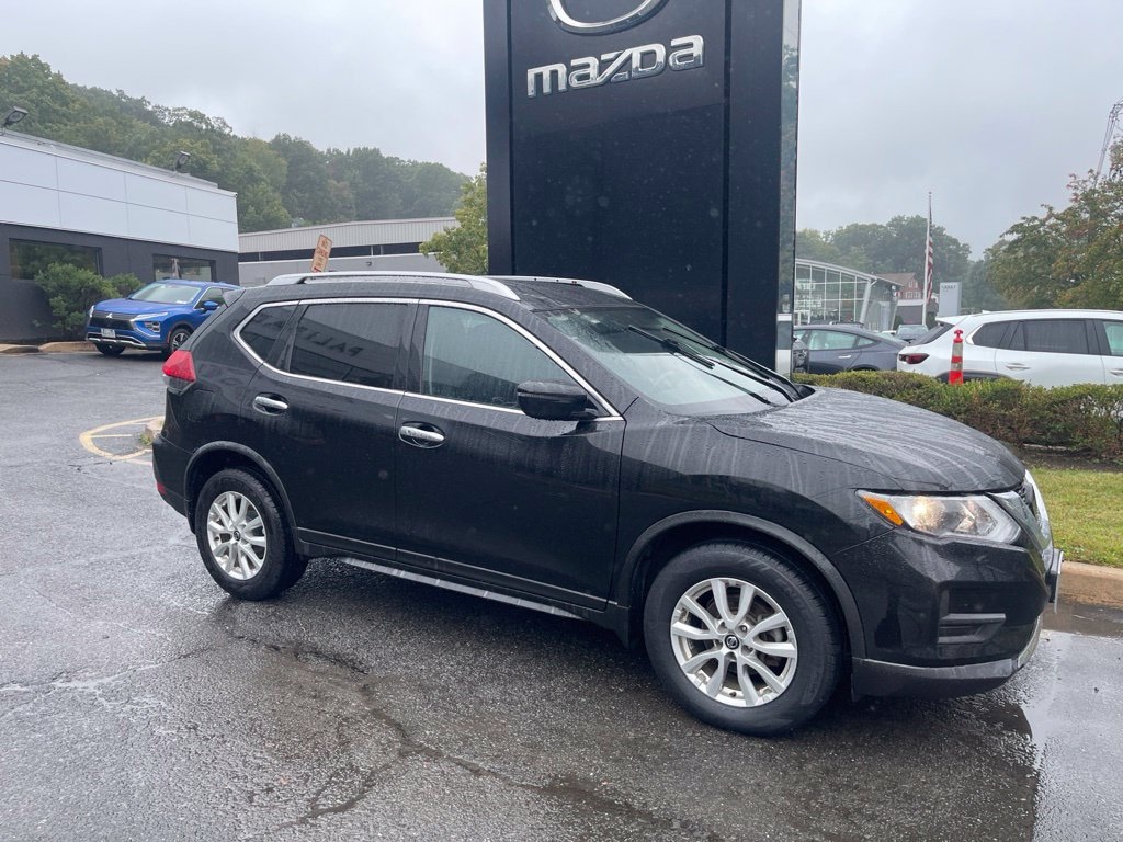 Used 2018 Nissan Rogue SV SUV