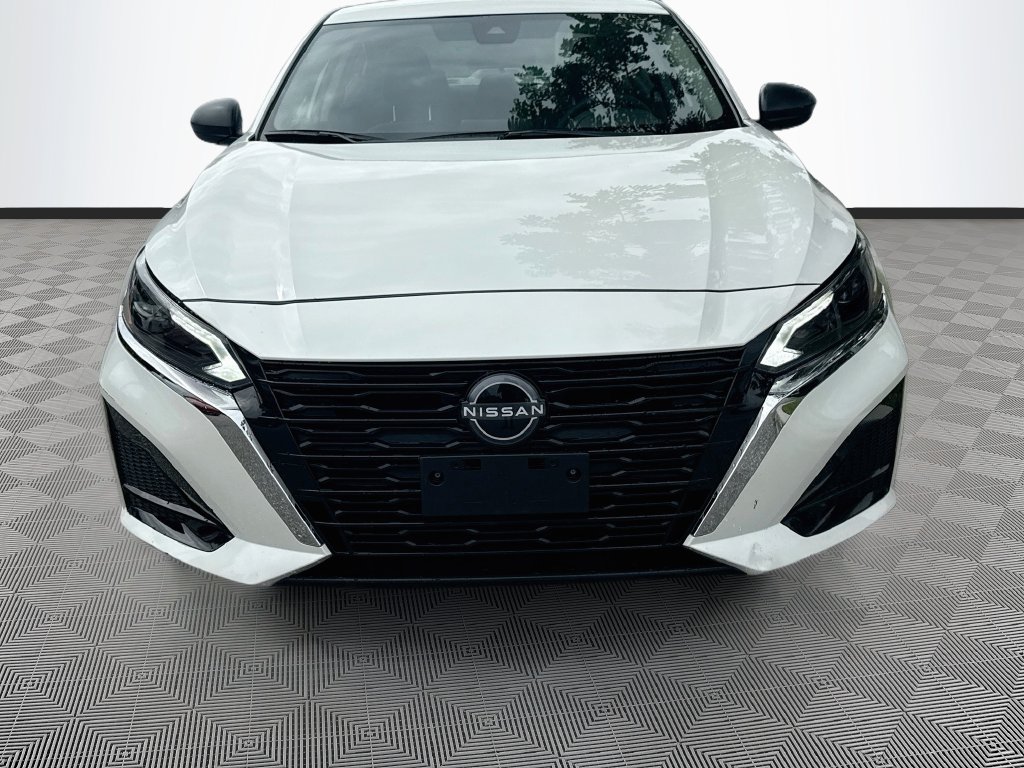 Used 2024 Nissan Altima 2.5 SV Sedan