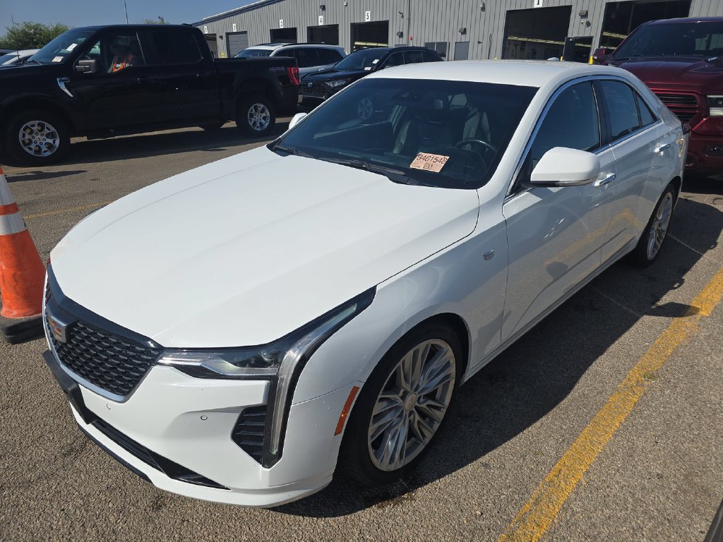 2024 Cadillac CT4