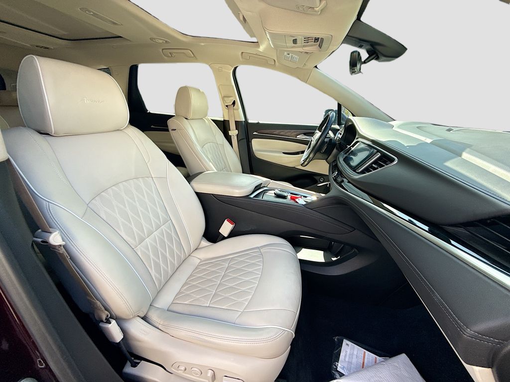 2024 Buick Enclave Avenir - Photo 28