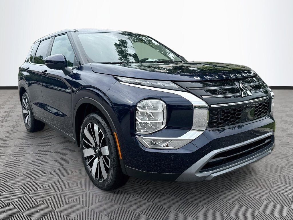 New 2026 Mitsubishi Outlander SE SUV