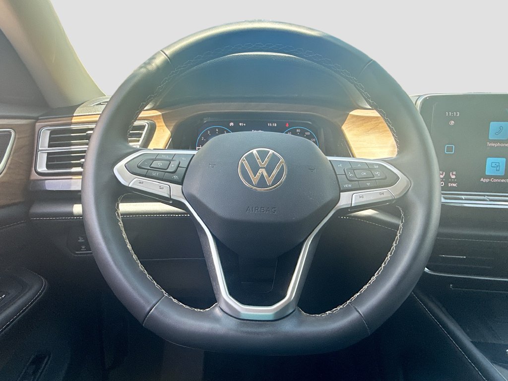 2025 Volkswagen Atlas SE w/Tech - Photo 12