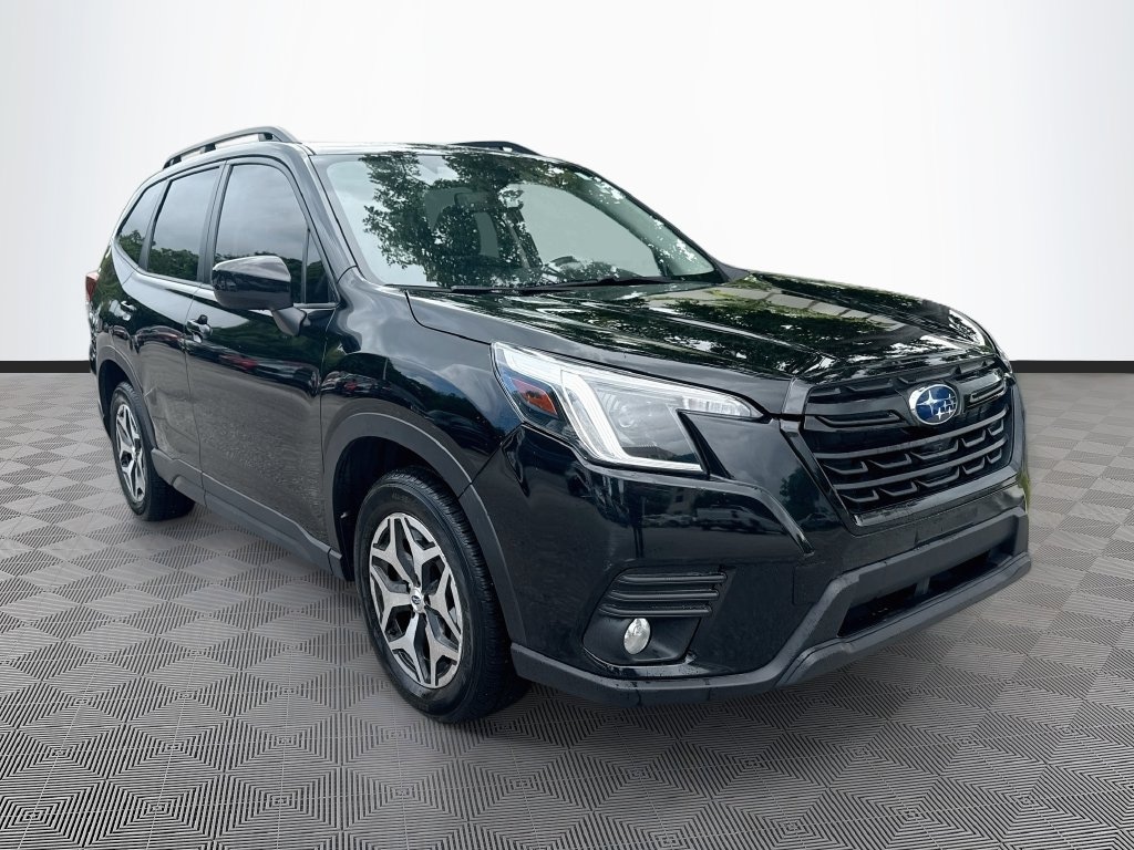 Used 2023 Subaru Forester Premium SUV