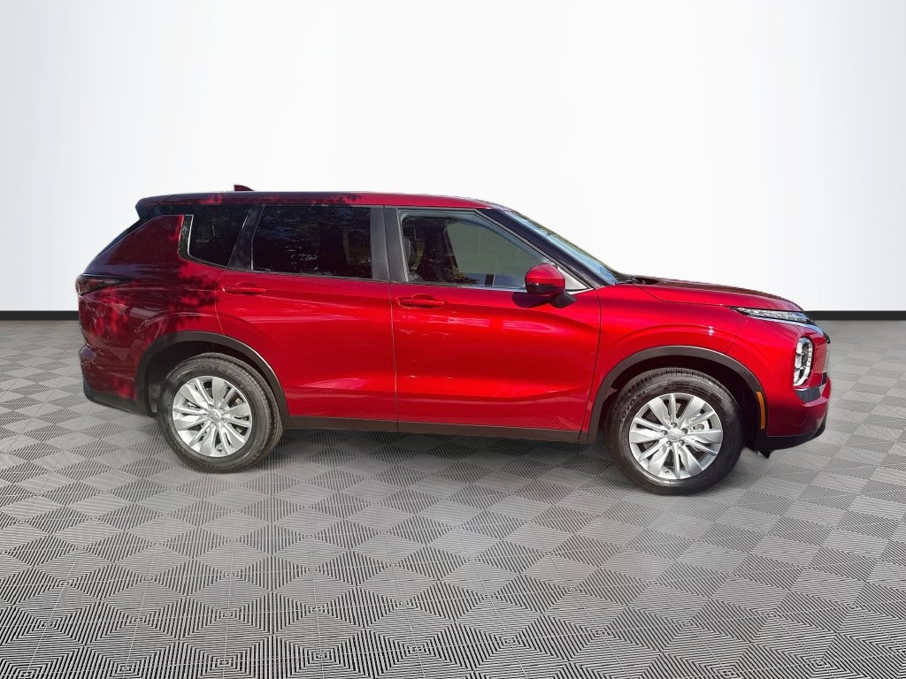 New 2026 Mitsubishi Outlander ES SUV