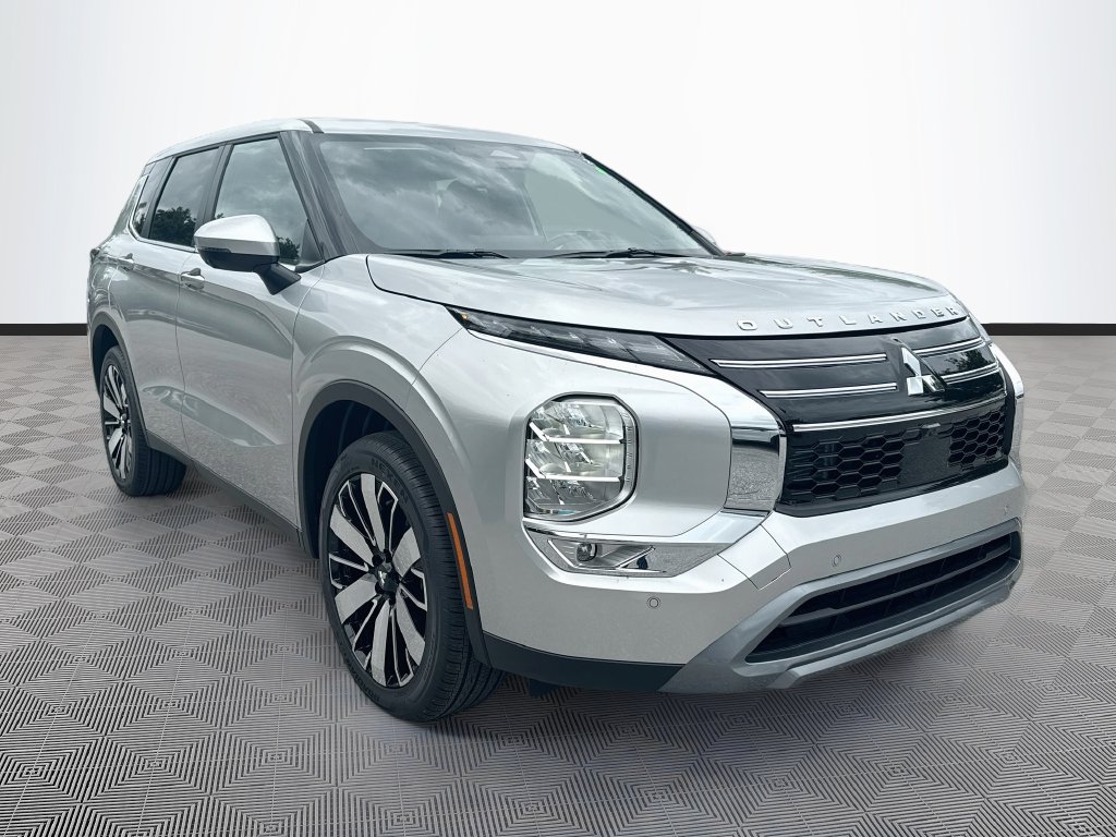 New 2026 Mitsubishi Outlander SE SUV