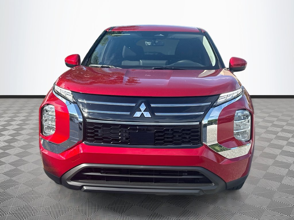New 2026 Mitsubishi Outlander ES SUV