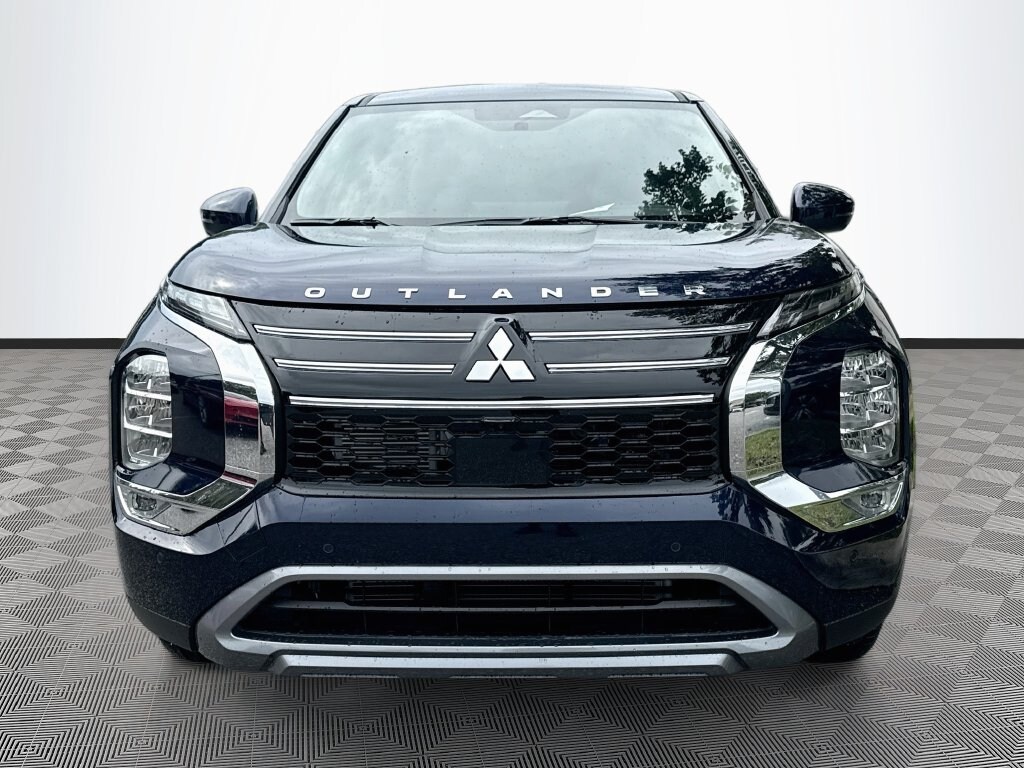 New 2026 Mitsubishi Outlander SE SUV