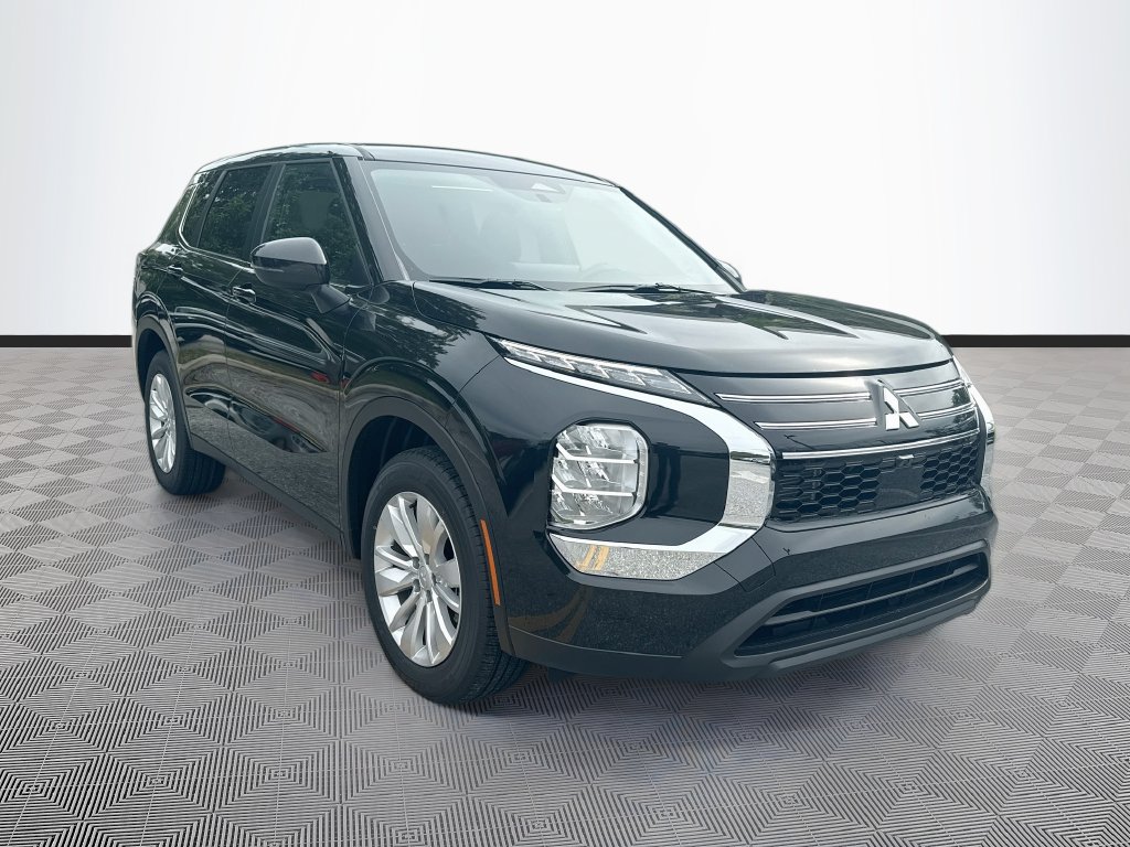 New 2026 Mitsubishi Outlander ES SUV