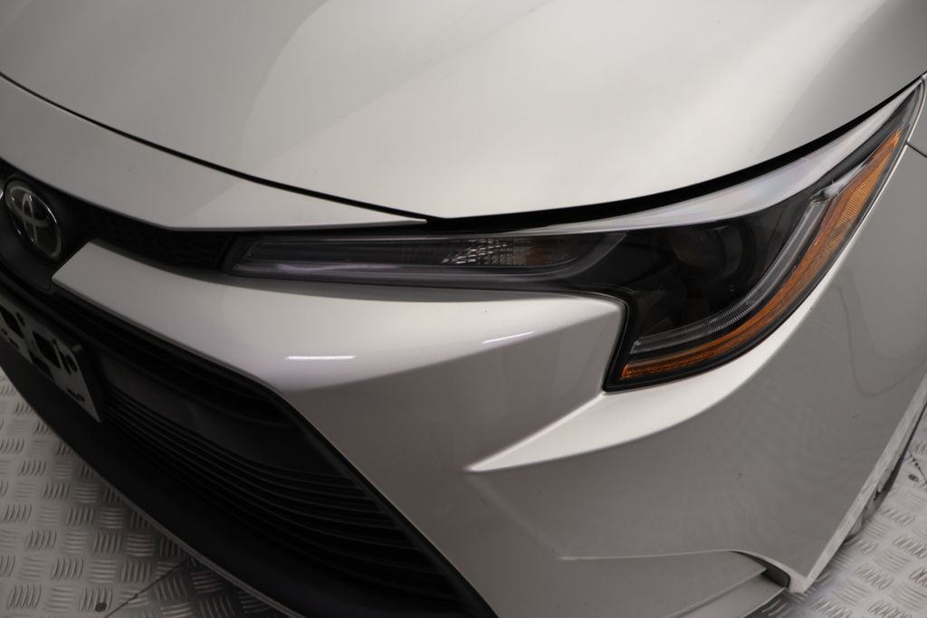 Certified 2025 Toyota Corolla LE Sedan