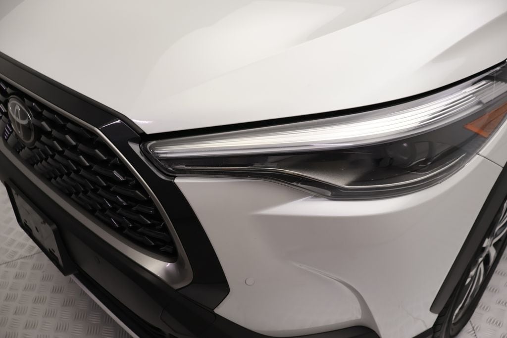 Certified 2025 Toyota Corolla Cross XLE SUV