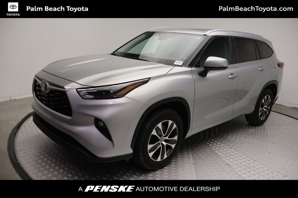 Used 2023 Toyota Highlander XLE SUV