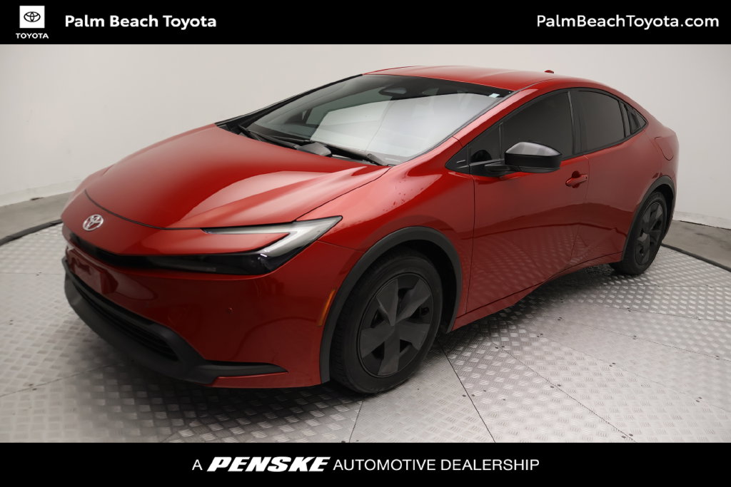 2025 Toyota Prius Hatchback 