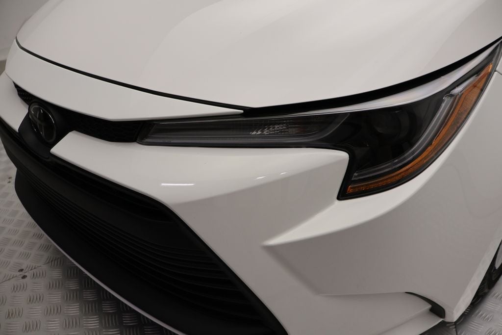 Certified 2025 Toyota Corolla LE Sedan