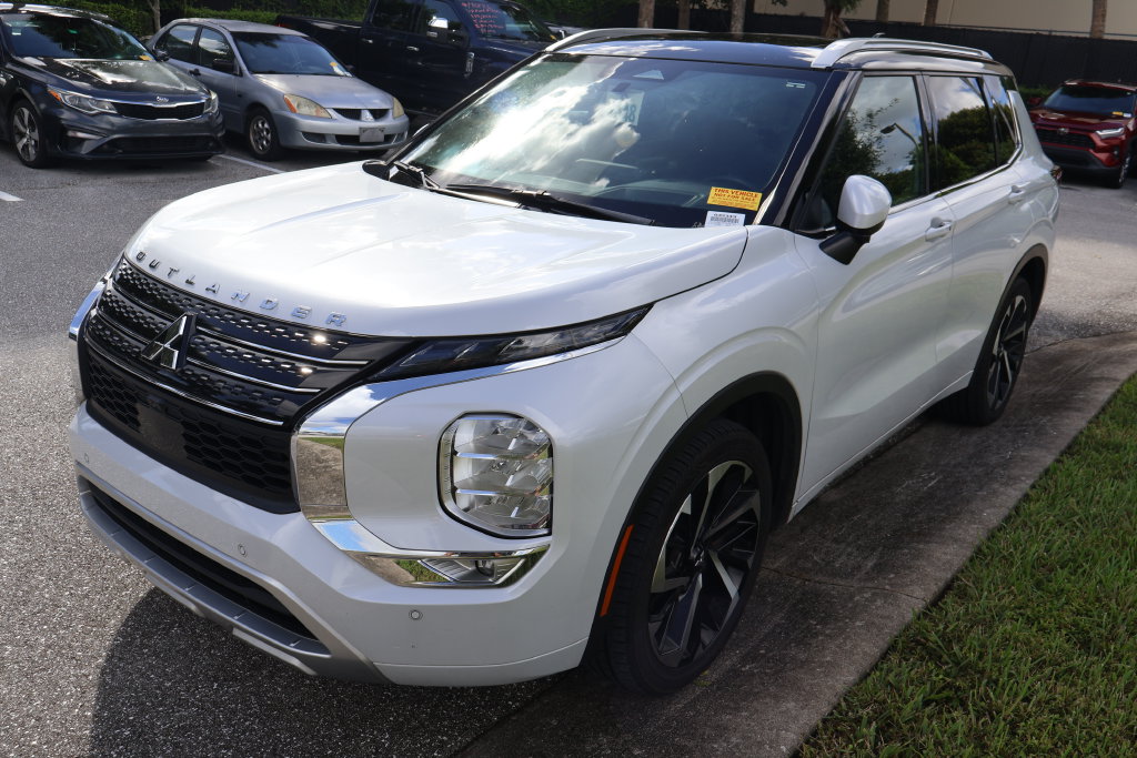 Used 2024 Mitsubishi