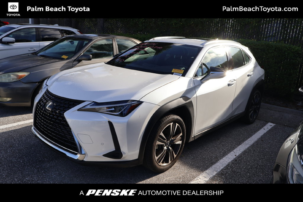  LEXUS UX