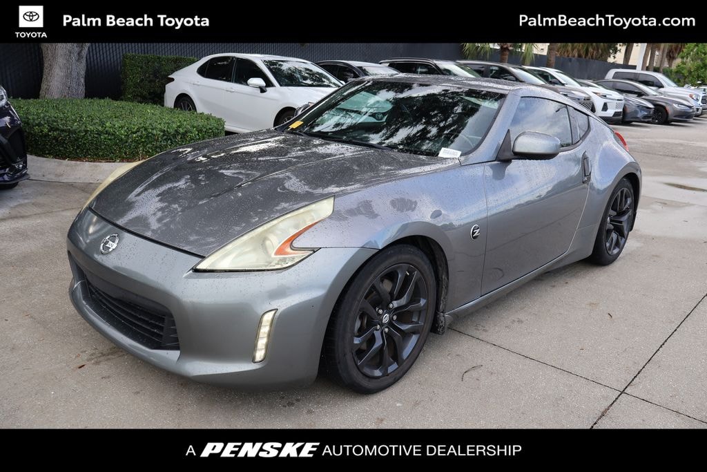 Used 2015 Nissan 370Z Base Coupe