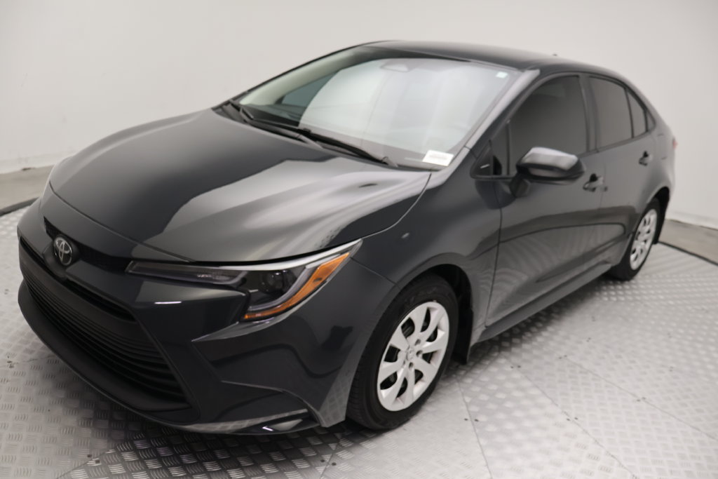 Certified 2025 Toyota Corolla LE Sedan