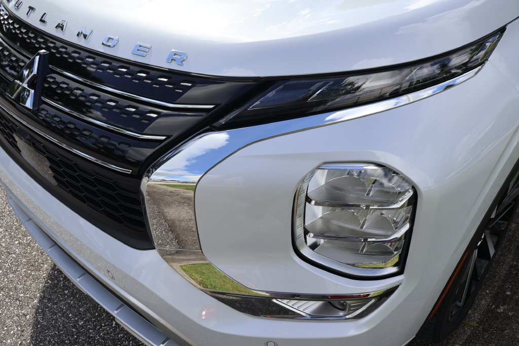 Used 2024 Mitsubishi
