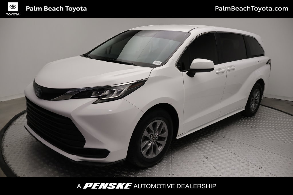 Certified 2023 Toyota Sienna LE Minivan/Van