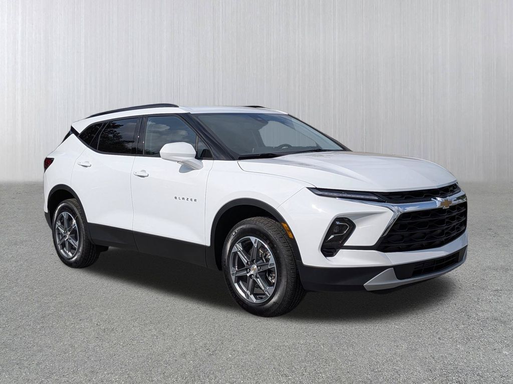 New 2026 Chevrolet Blazer LT SUV