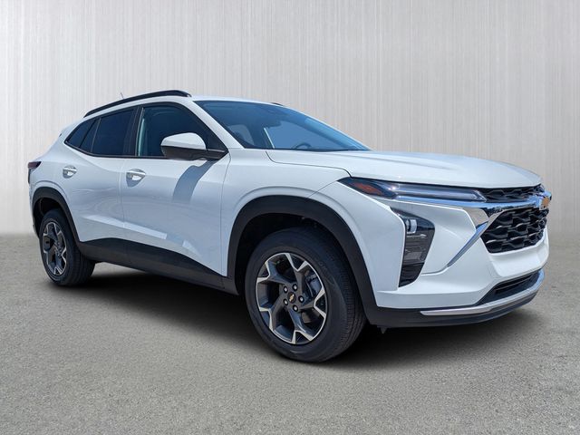 New 2026 Chevrolet Trax FWD LT SUV