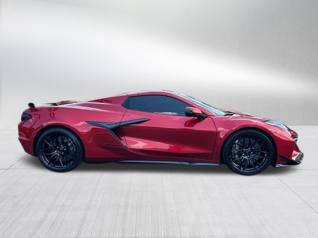 Used 2024 Chevrolet Corvette Z06 Convertible