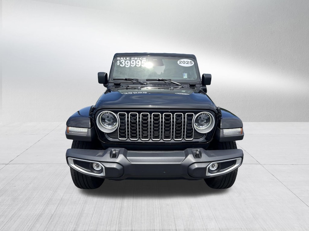 Certified 2025 Jeep Wrangler Sahara 4xe SUV