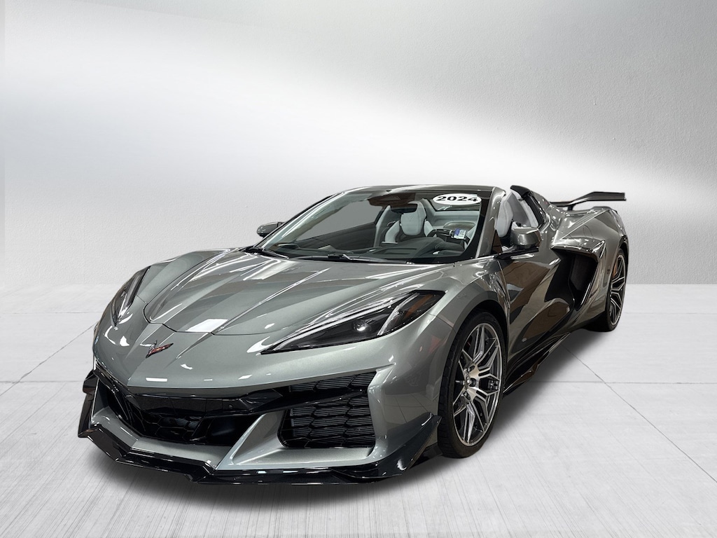 Used 2024 Chevrolet Corvette Stingray Z06 w/3LZ Convertible
