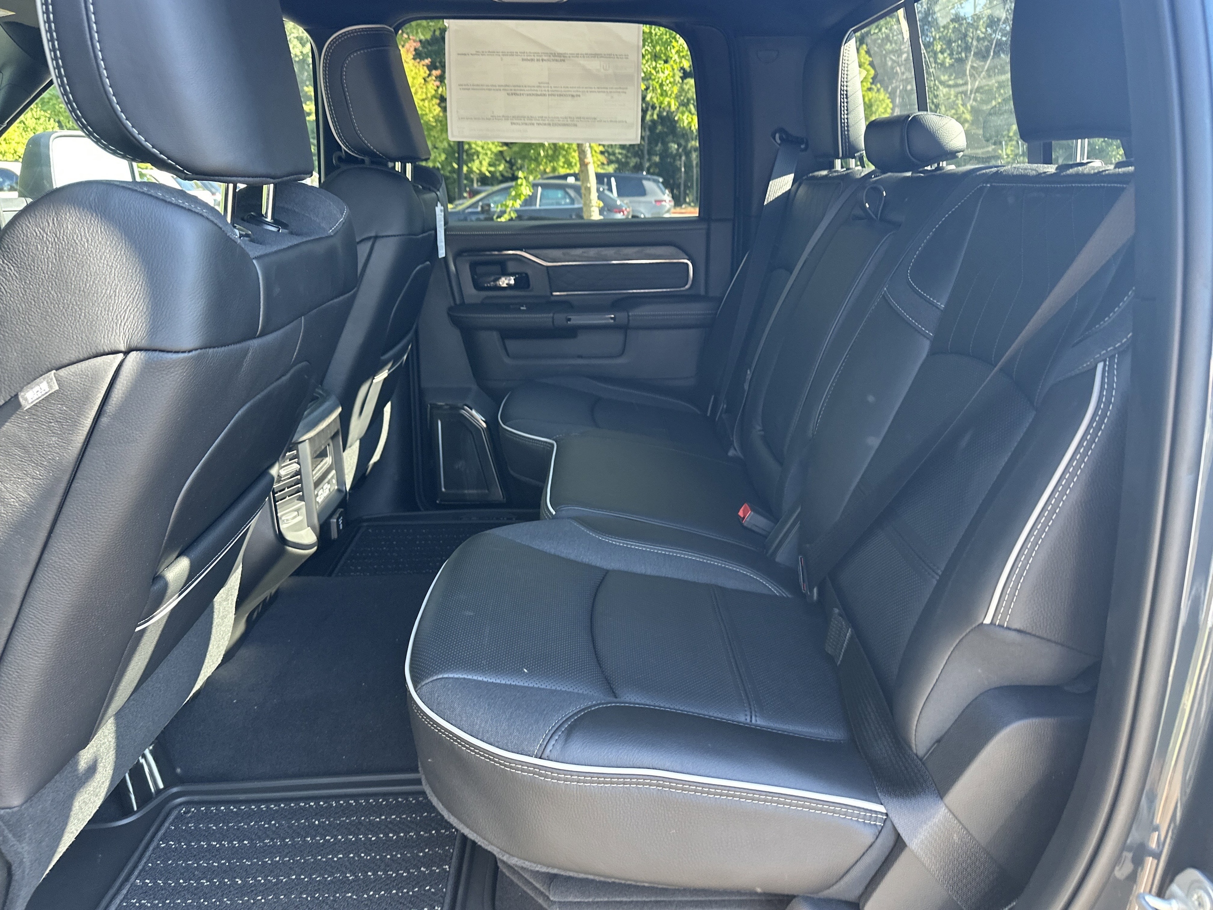 2026 RAM 2500 Limited - Photo 18