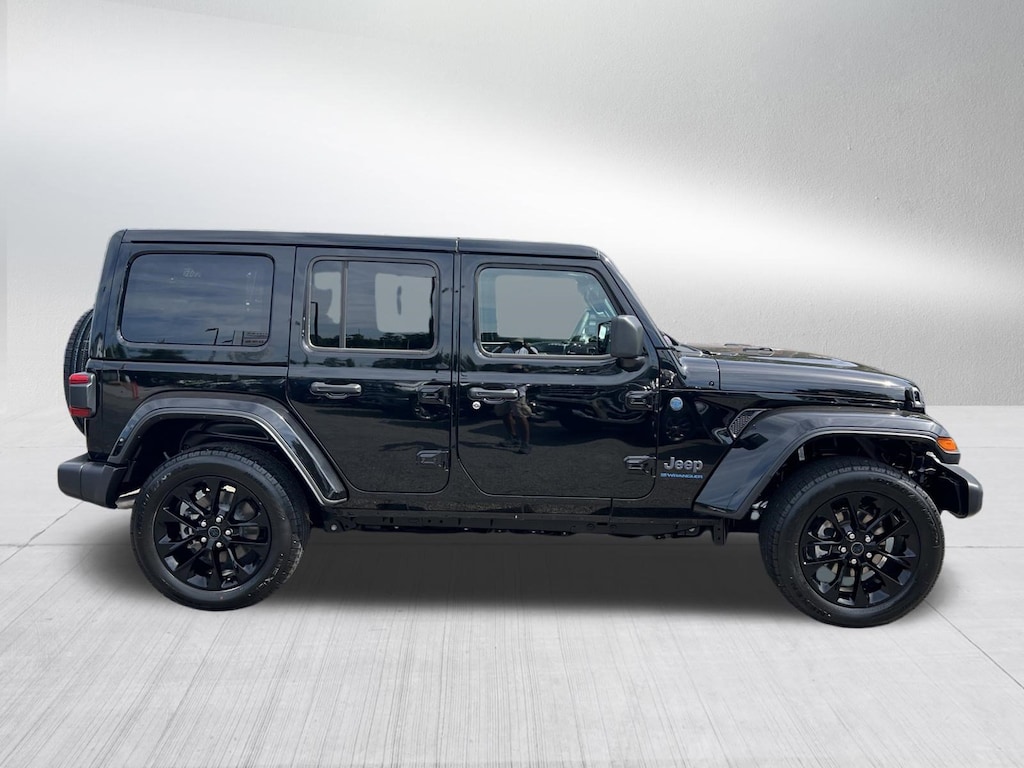 Certified 2025 Jeep Wrangler Sahara 4xe SUV
