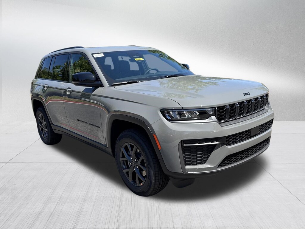 New 2027 Jeep Grand Cherokee LAREDO ALTITUDE 4X4 Sport Utility