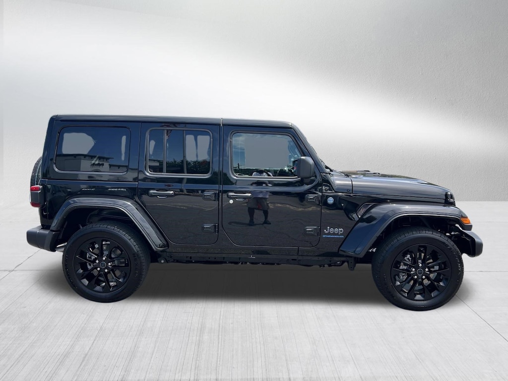 Certified 2025 Jeep Wrangler Sahara 4xe SUV