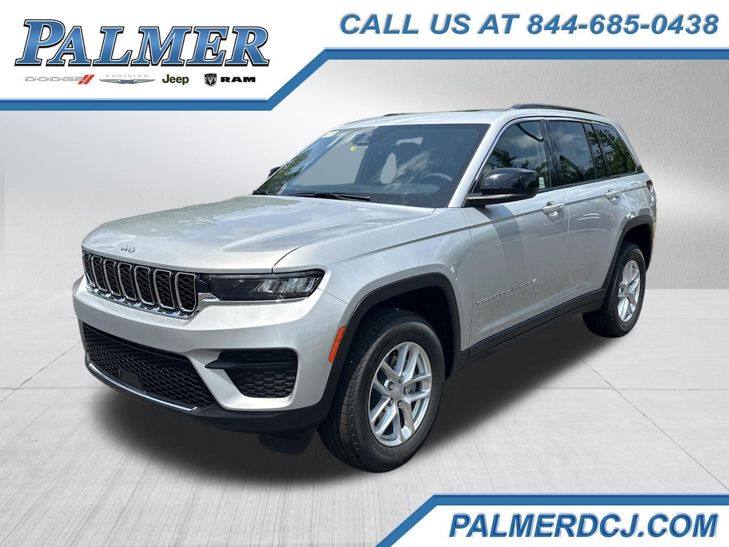 New 2026 Jeep Grand Cherokee LAREDO X 4X2 Sport Utility