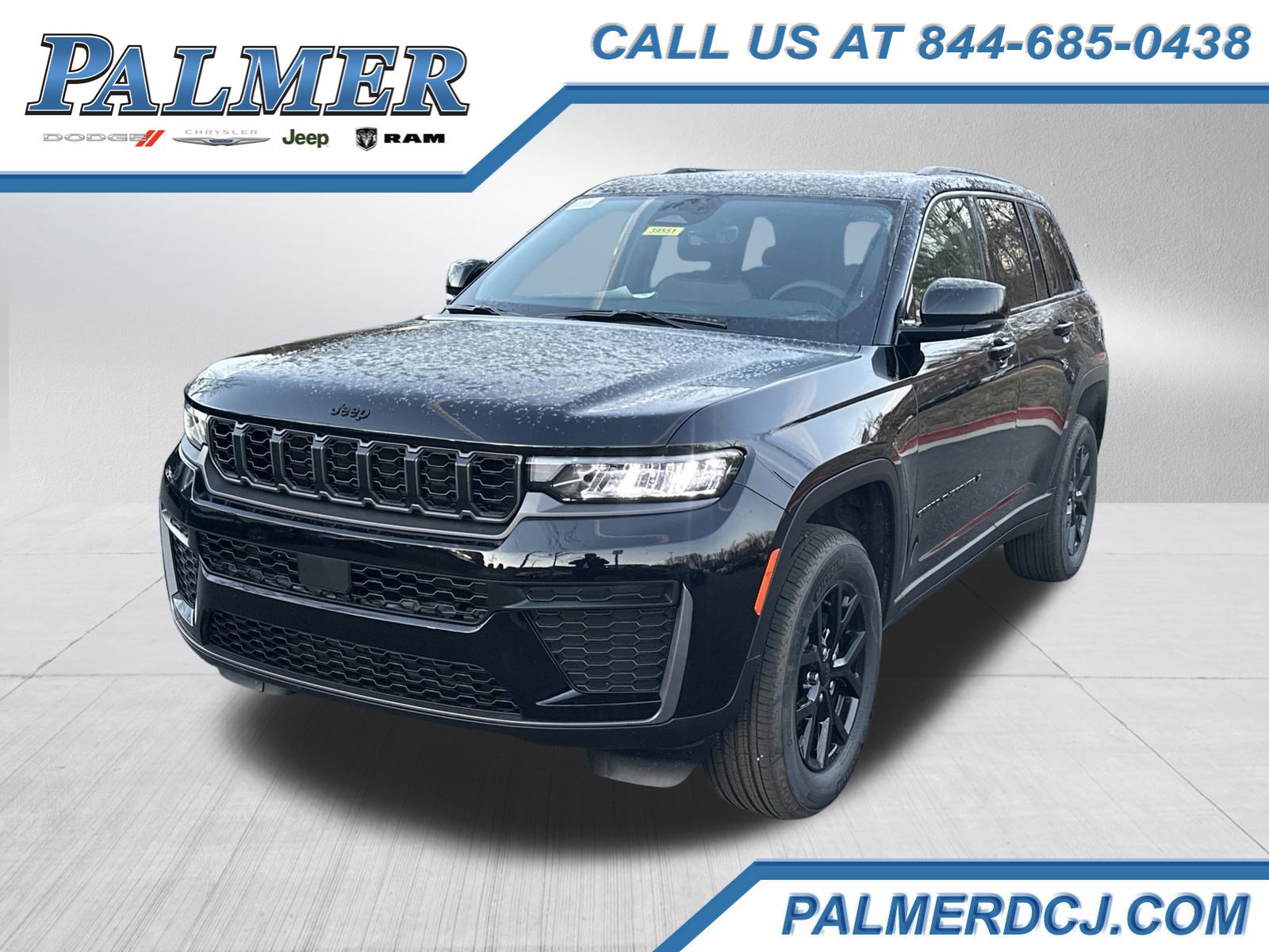 2026 Jeep Grand Cherokee LAREDO ALTITUDE 4X2 Sport Utility