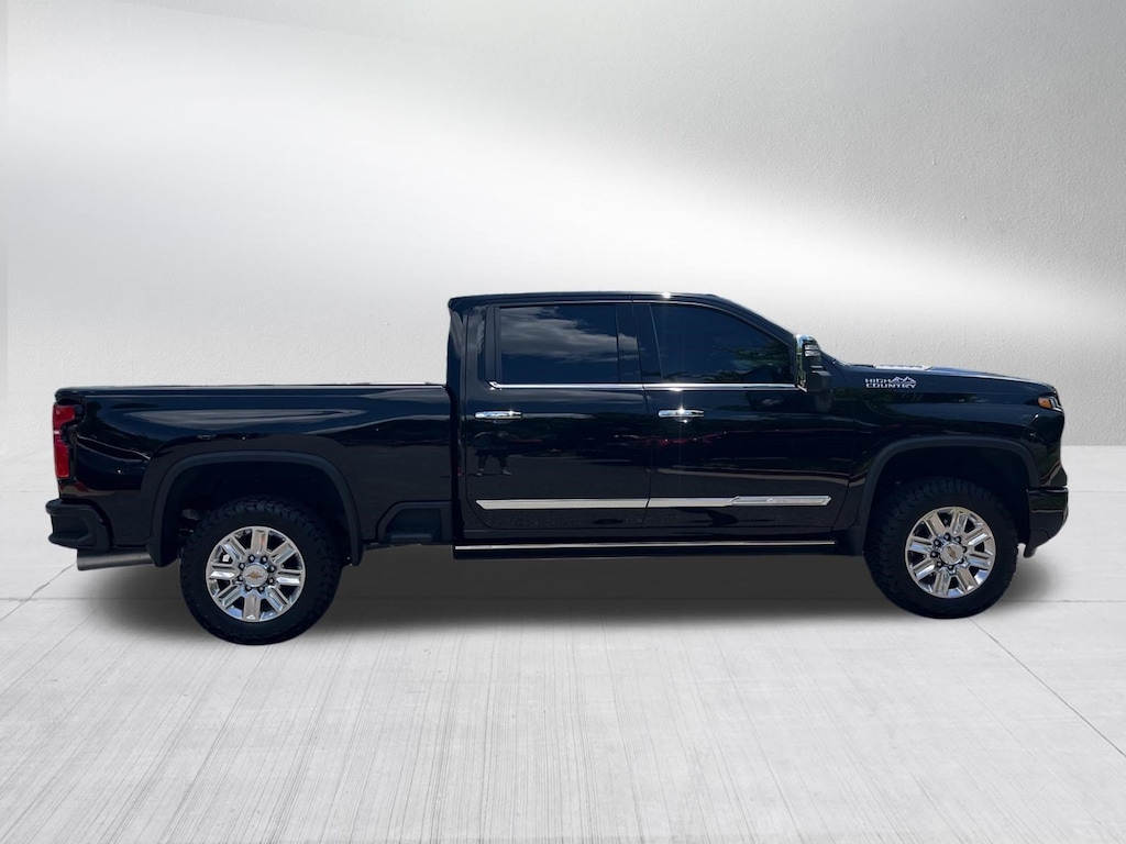 Used 2024 Chevrolet Silverado 2500HD High Country Truck