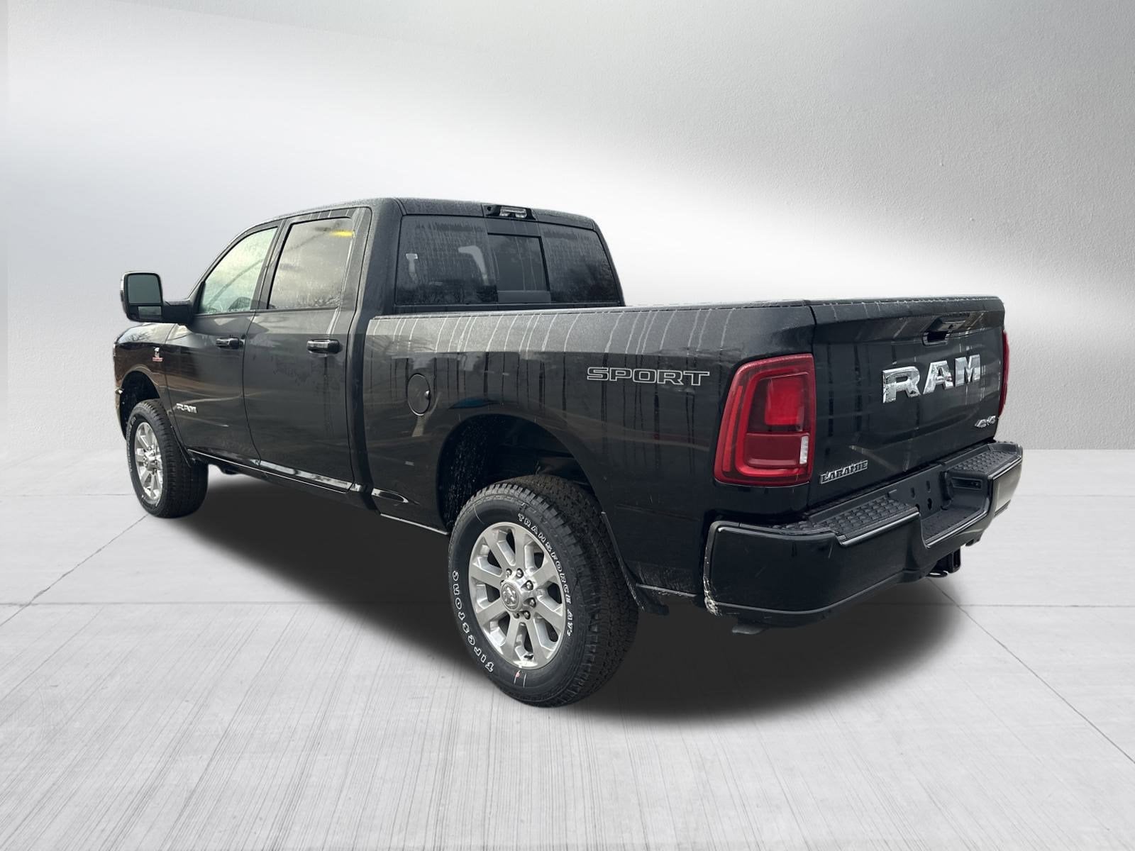 2026 RAM 2500 Laramie - Photo 7