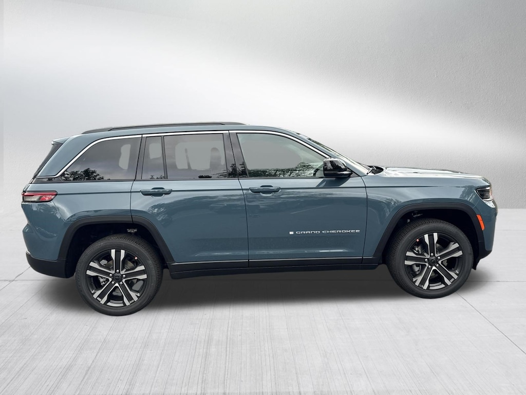 New 2027 Jeep Grand Cherokee Limited Sport Utility