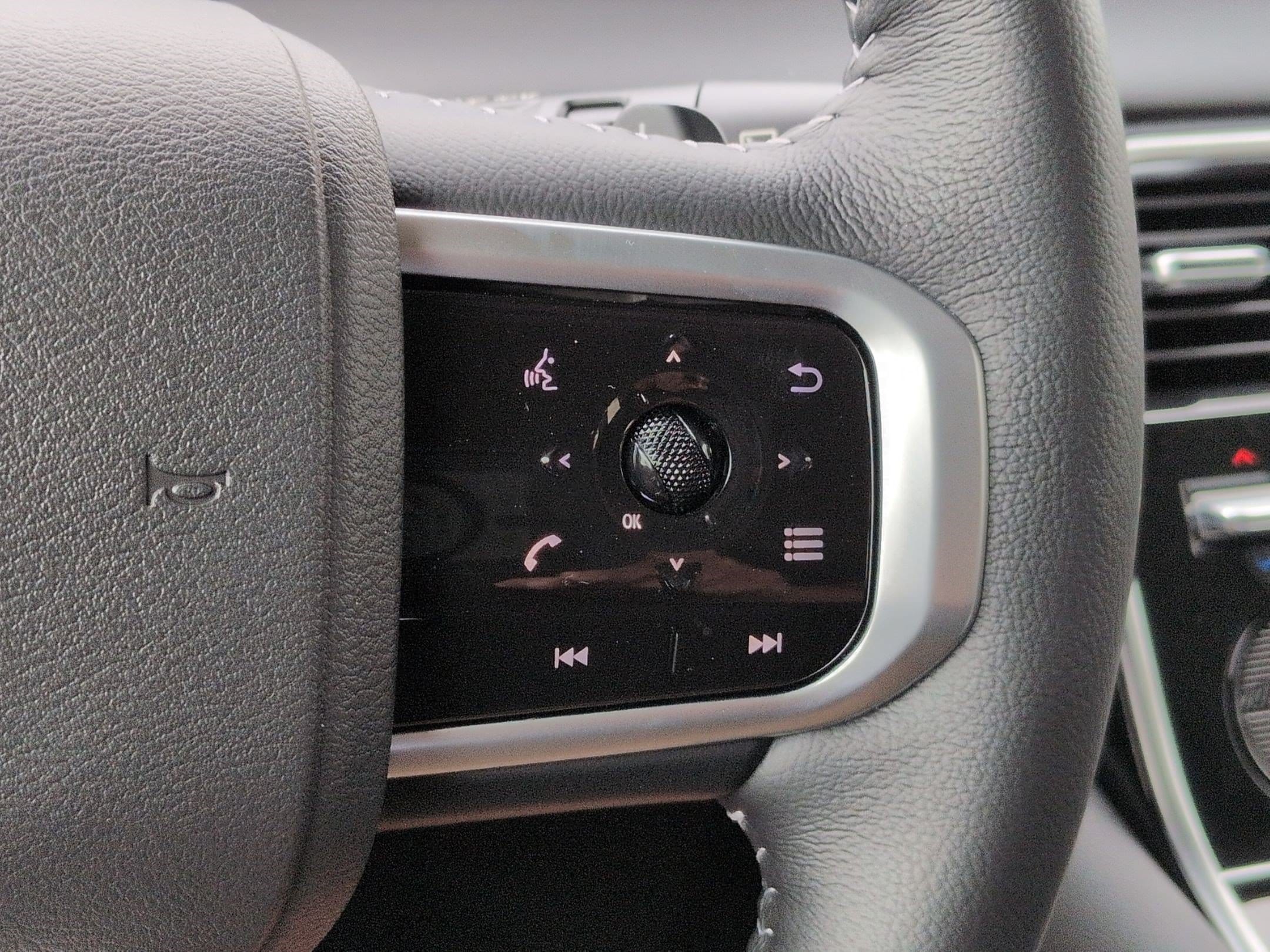 2026 Nissan Armada SV - Photo 14