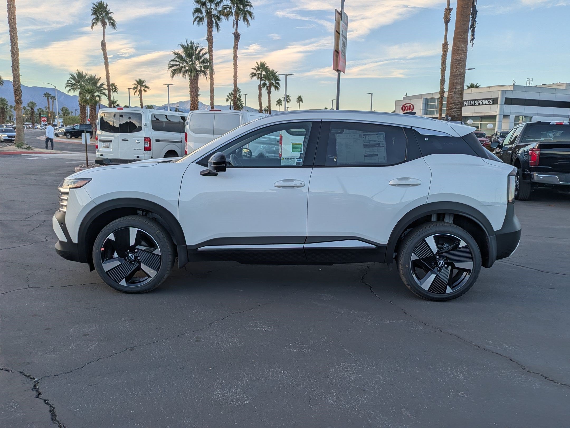 New 2026 Nissan Kicks SR SUV