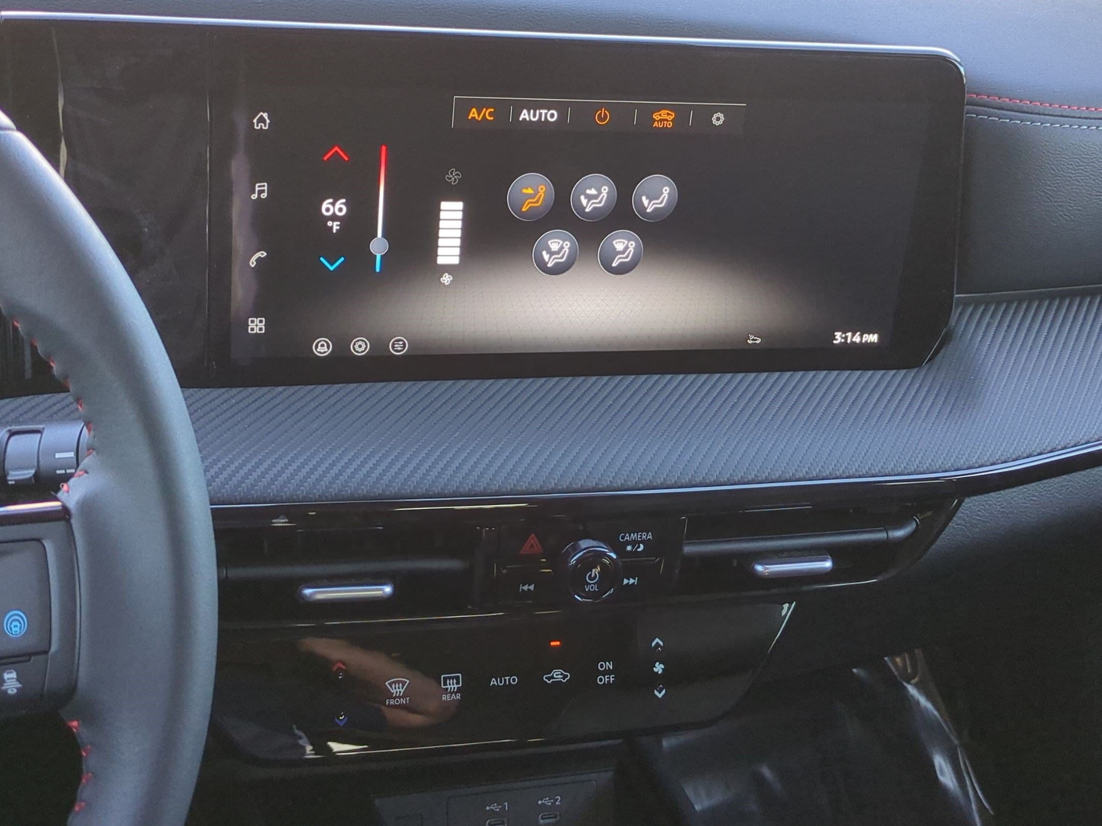 2026 Nissan KICKS SR - Photo 16