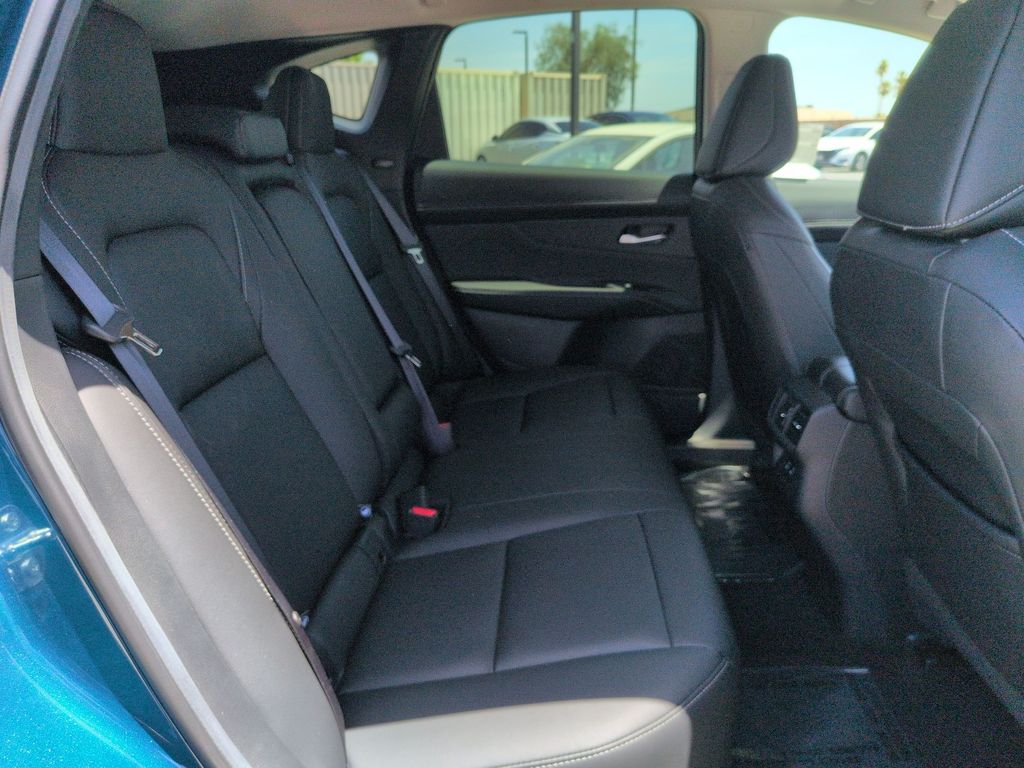 2025 Nissan Murano SL - Photo 17